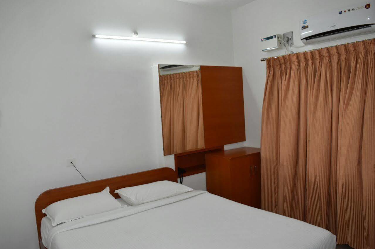 Hotel Surag Residency Tiruchirappalli Exterior foto