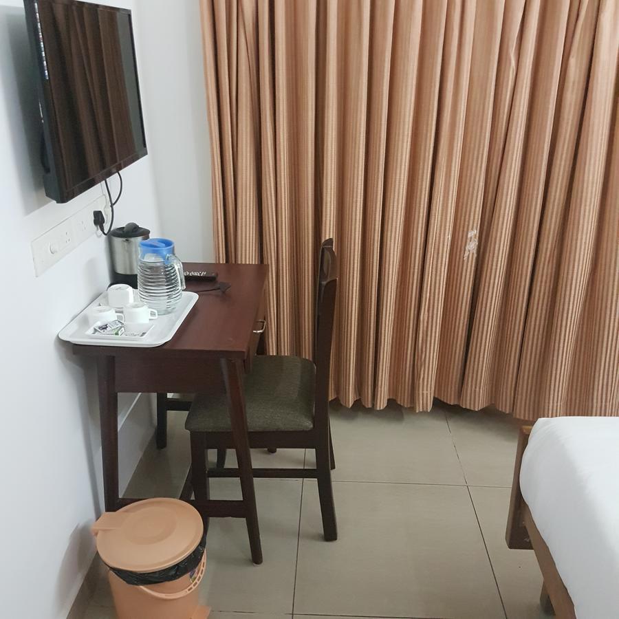 Hotel Surag Residency Tiruchirappalli Exterior foto